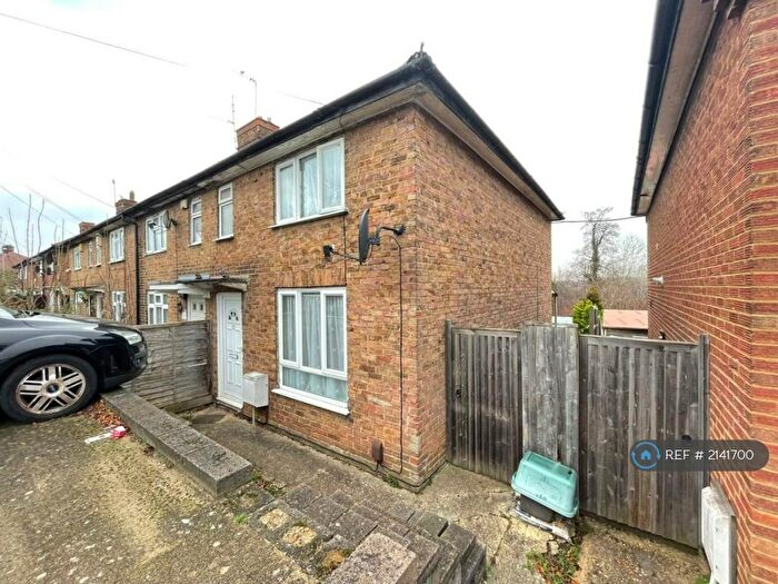 3 Bedroom Semi-Detached House To Rent In Spearing Road, High Wycombe, HP12