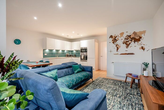 2 Bedroom Apartment For Sale In Queens Road, Coventry, CV1