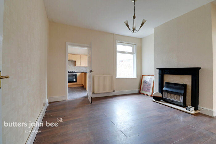 2 Bedroom End Of Terrace House For Sale In Newdigate Street, Crewe, CW1