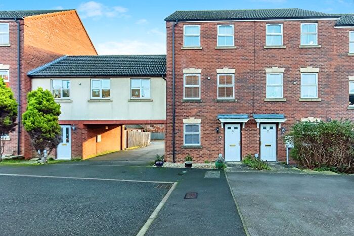 3 Bedroom Link Detached House For Sale In Carlisle Close, Corby, NN18