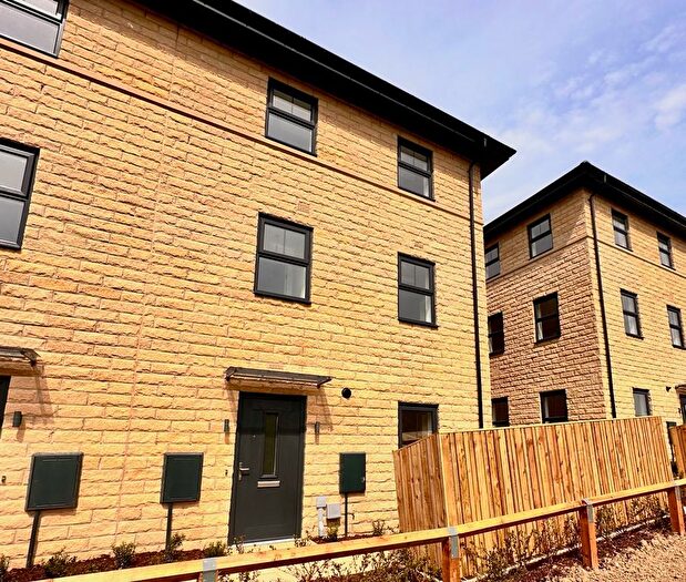 2 Bedroom Detached House To Rent In Chapel Way, Kiveton Park, Sheffield, South Yorkshire, S26