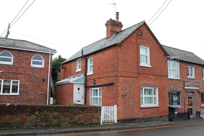 3 Bedroom Semi-Detached House To Rent In Williams Court, Park Street, Hungerford, RG17