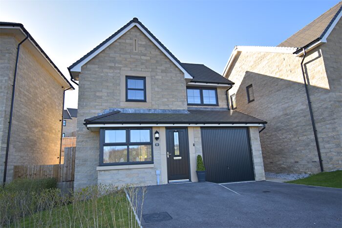 3 Bedroom Detached House For Sale In Saltersway Lane, Whaley Bridge, High Peak, SK23