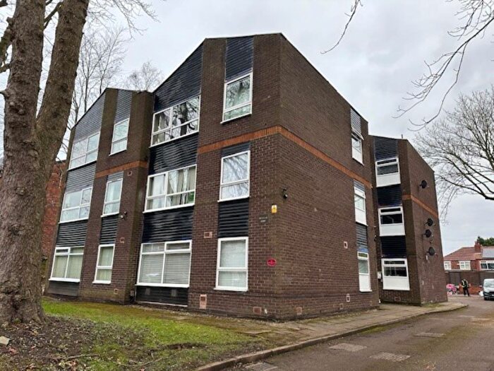 2 Bedroom Flat To Rent In Newholme Court, Alan Road, M20