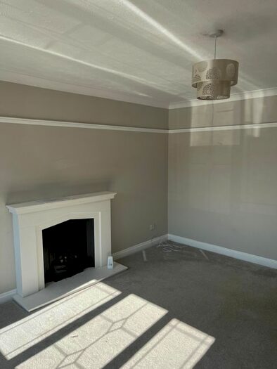 3 Bedroom Semi-Detached House To Rent In Granby Court, Doncaster, DN3