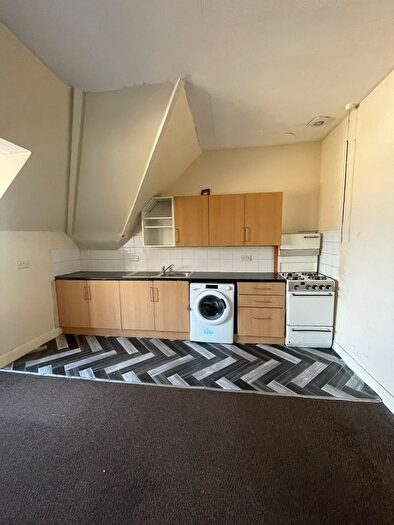 1 Bedroom Terraced House To Rent In Goresbrook Road, Dagenham, Essex, RM9