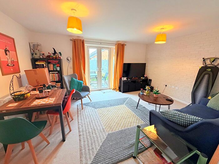 3 Bedroom Semi-Detached House To Rent In Keats Drive, Harwell, Didcot, OX11