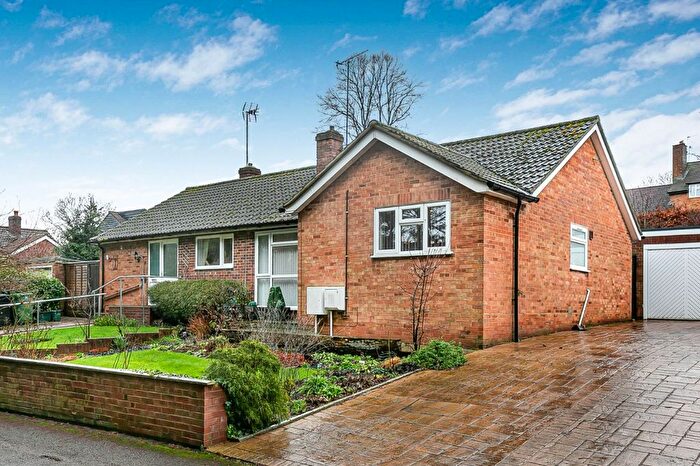 2 Bedroom Bungalow For Sale In Lower Luton Road, Harpenden, AL5