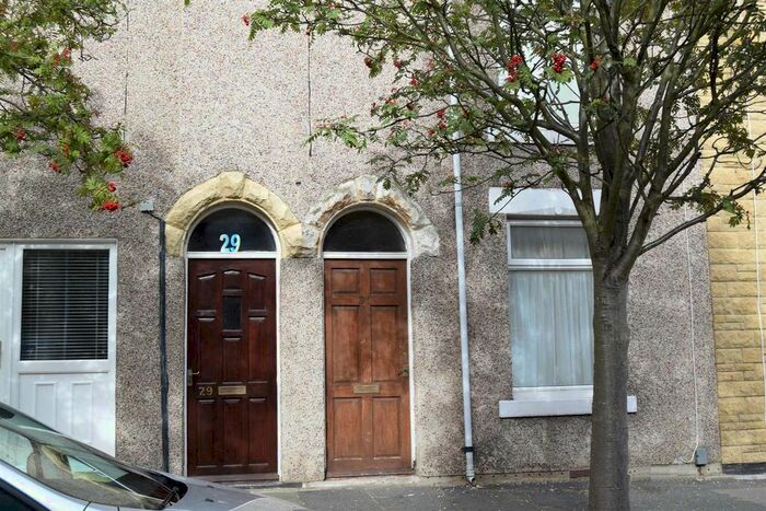 1 Bedroom Flat To Rent In South Street, Shiremoor, Newcastle Upon Tyne, NE27