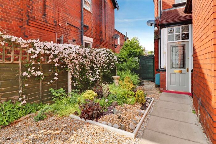 3 Bedroom House To Rent In Nantwich Road, Crewe, CW2