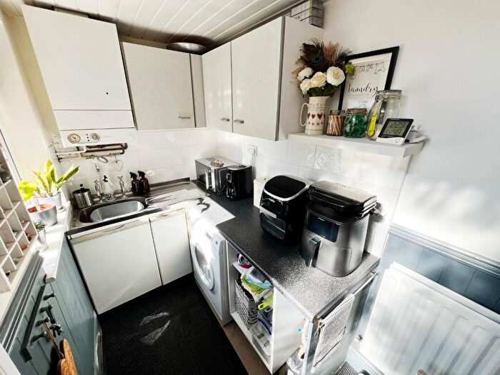 3 Bedroom End Of Terrace House For Sale In Durham Road, Spennymoor, DL16