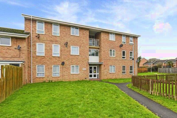 2 Bedroom Property To Rent In Hope Close, Dorchester, DT2