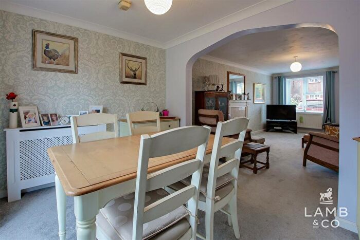 4 Bedroom Detached House For Sale In Oxborrow Close, Kirby Cross, Frinton-On-Sea, CO13