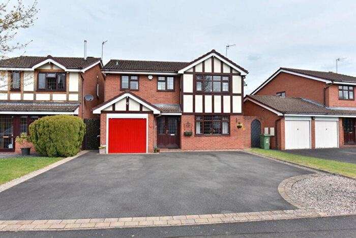 4 Bedroom Detached House For Sale In Kingswinford, Ploverdale Crescent, DY6