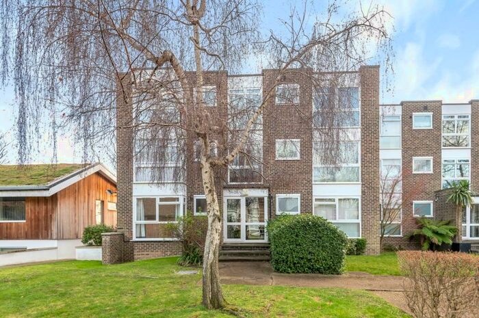 1 Bedroom Flat To Rent In Belmont Hill Lewisham, SE13