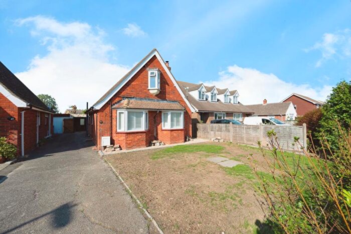 3 Bedroom Bungalow For Sale In Sea View Road, Hayling Island, Hampshire, PO11