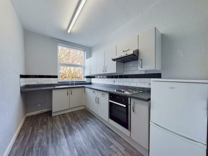 1 Bedroom Flat To Rent In Pearson Avenue, HU5