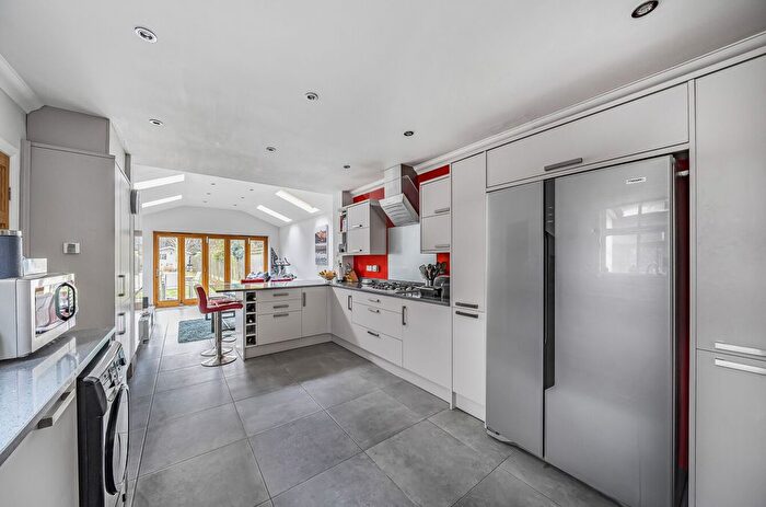 3 Bedroom Semi-detached House For Sale In West End, Woking, Surrey, GU24