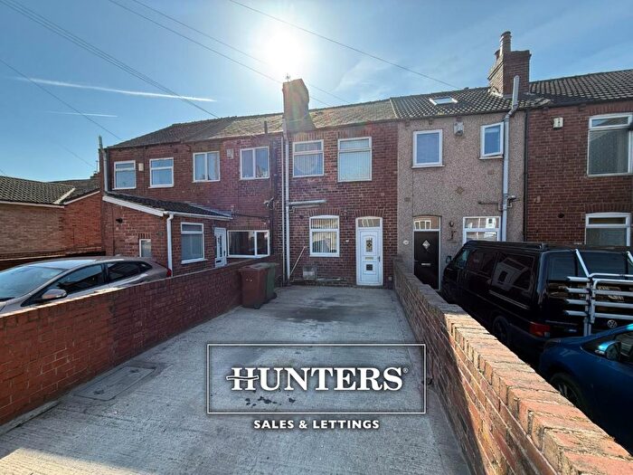 2 Bedroom Terraced House To Rent In Rock Hill, Castleford, WF10