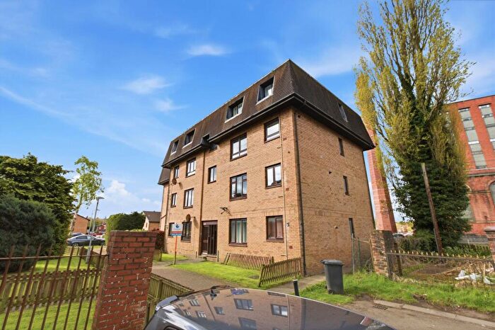 2 Bedroom Flat For Sale In Anchor Avenue, Paisley, PA1