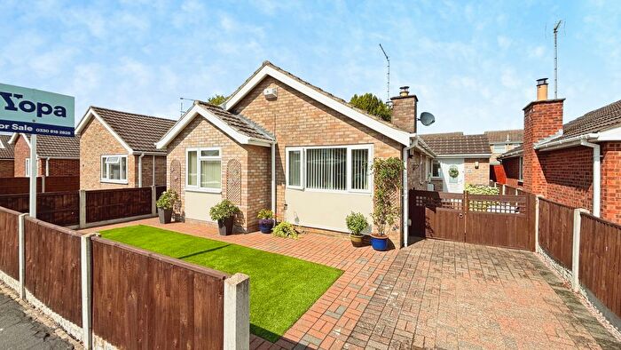 3 Bedroom Detached Bungalow For Sale In Carral Close, Lincoln, LN5