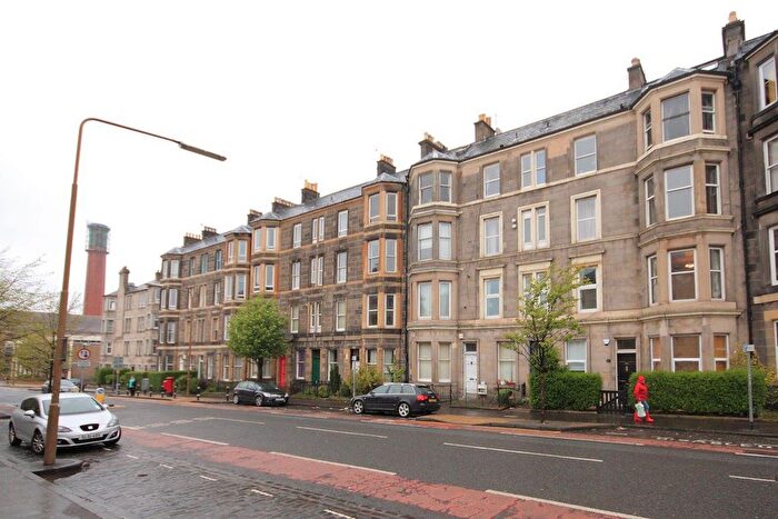 2 Bedroom Flat To Rent In Mcdonald Road, Leith Walk, Edinburgh, EH7