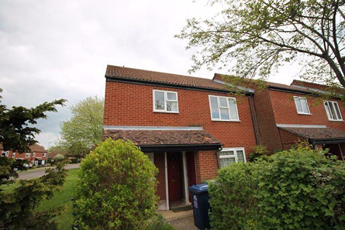 2 Bedroom Maisonette To Rent In Carter Close, Brampton, PE28
