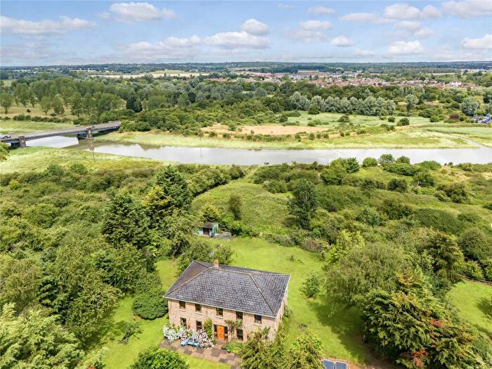 4 Bedroom Detached House For Sale In Beeleigh Road, Maldon, Essex, CM9