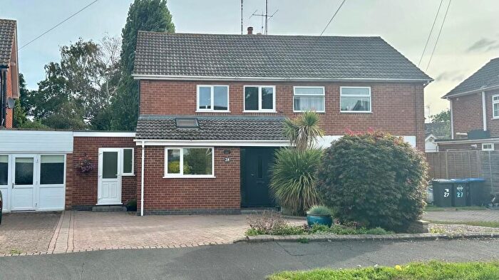 3 Bedroom Semi-Detached House For Sale In Paddocks Close, Wolston, Coventry, CV8
