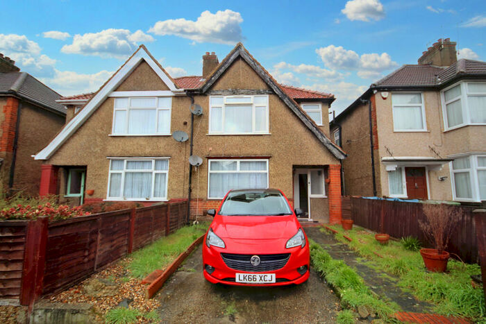 1 Bedroom Maisonette To Rent In Toorack Road, HA3