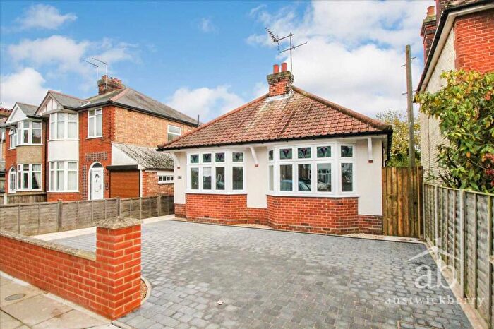 3 Bedroom Bungalow To Rent In Leopold Road, Ipswich, IP4