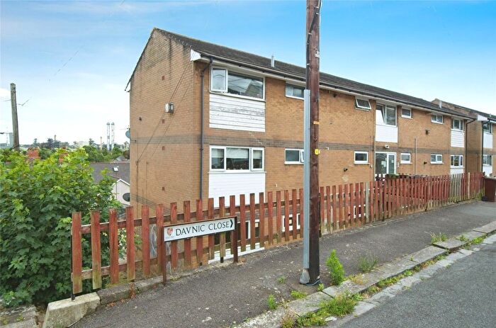 2 Bedroom Flat For Sale In Davnic Close, Pontypridd Street, Barry, Vale Of Glamorgan, CF63