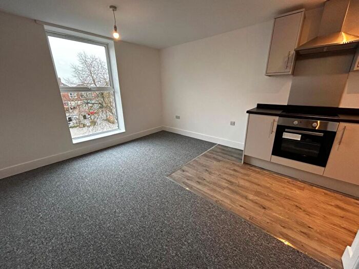 1 Bedroom Flat To Rent In Market Place, Heanor, DE75