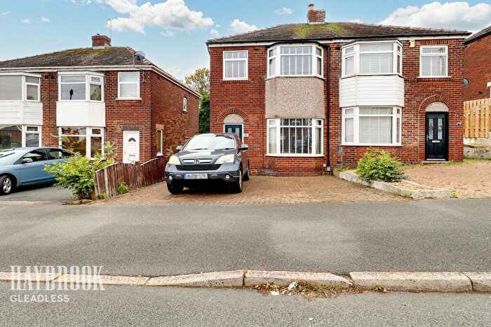 3 Bedroom Semi-Detached House For Sale In Seagrave Crescent, Sheffield, S12