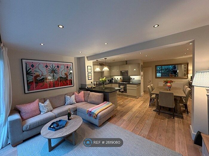 3 Bedroom End Of Terrace House To Rent In Joubert Street, London, SW11