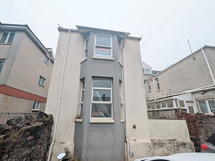 1 Bedroom Flat For Sale In Esplanade Avenue, Porthcawl, CF36