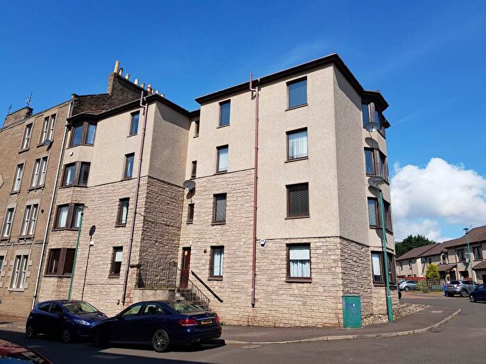 2 Bedroom Flat To Rent In Gowrie Street, Dundee, DD2