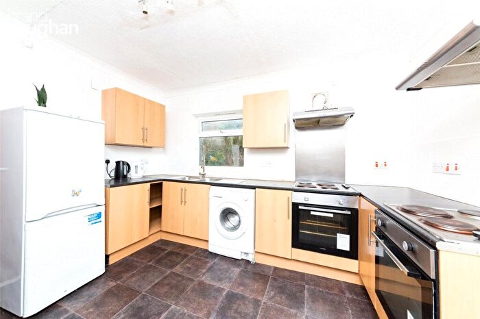 5 Bedroom Semi-Detached House To Rent In Norwich Drive, Brighton, BN2