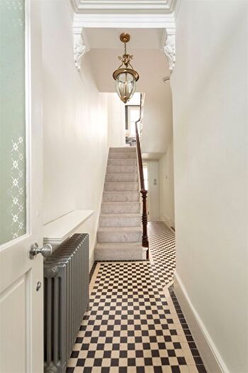 3 Bedroom Terraced House For Sale In Sudeley Street, Brighton, BN2