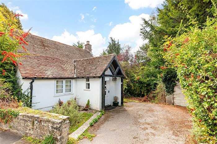 2 Bedroom Cottage For Sale In Belmont, Woodspeen, Newbury, Berkshire, RG20
