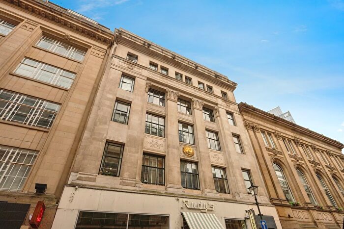 1 Bedroom Flat For Sale In Bennetts Hill, Birmingham, B2