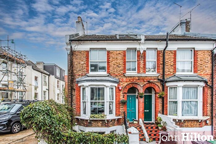 4 Bedroom End Terrace House For Sale In Brading Road, Brighton, BN2