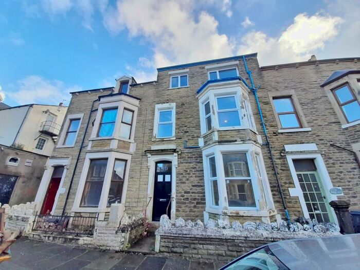 2 Bedroom Flat To Rent In Clarendon Road, Morecambe, LA4