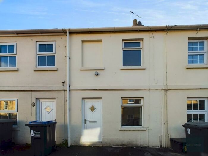 1 Bedroom Terraced House To Rent In Union Street, Melksham, SN12