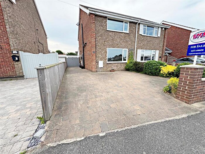 3 Bedroom Semi-Detached House For Sale In Stoney Way, Tetney, Grimsby, N.E. Lincs, DN36