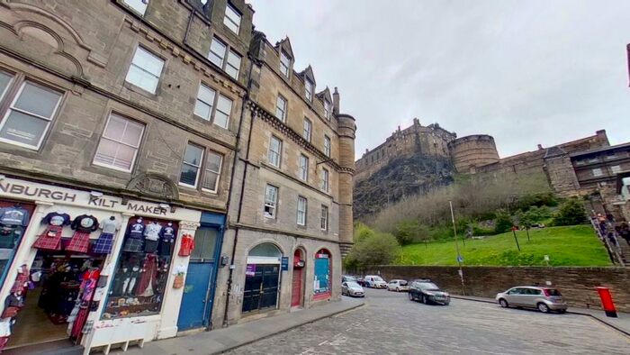 2 Bedroom Flat To Rent In Grassmarket, Edinburgh, EH1