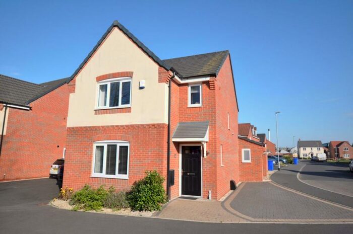 3 Bedroom Detached House To Rent In Upton Drive, Burton On Trent, Staffordshire, DE14