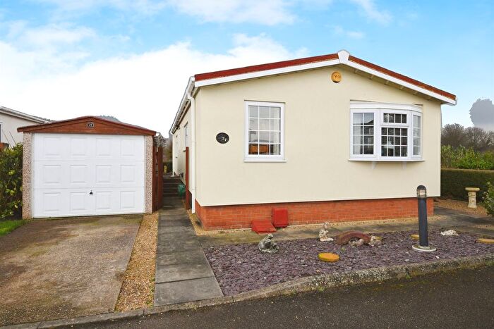 3 Bedroom Mobile/park Home For Sale In Norman Drive, Boston, PE21