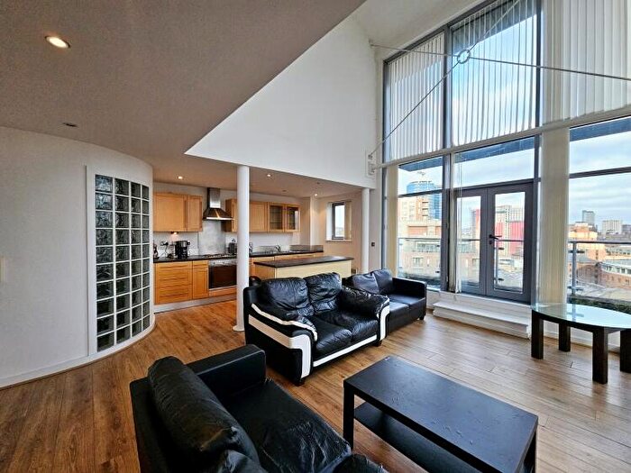 2 Bedroom Penthouse To Rent In Santorini City Island Gotts Road, LS12