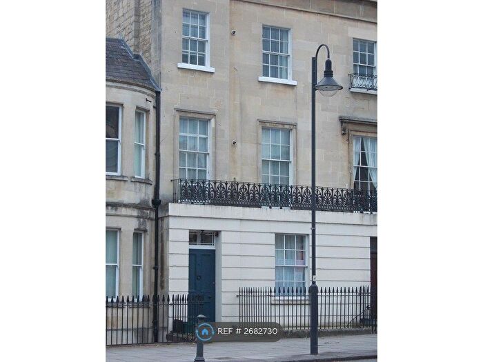1 Bedroom Flat To Rent In Cleveland Place West, Bath, BA1